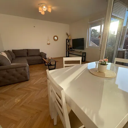 La Familia Apartament